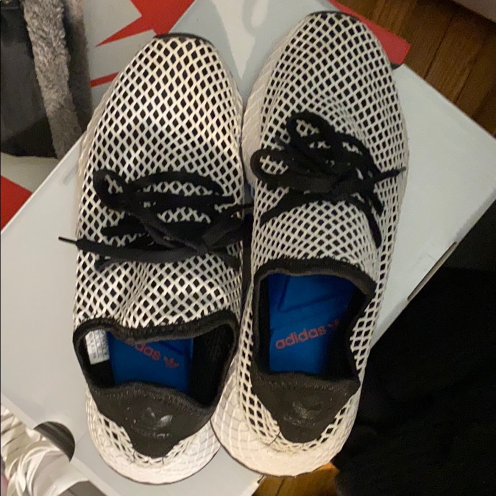 Adidas Sneaker